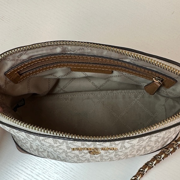 Michael Kors Cream and Brown Crossbody Bag - Picture 8 of 10
